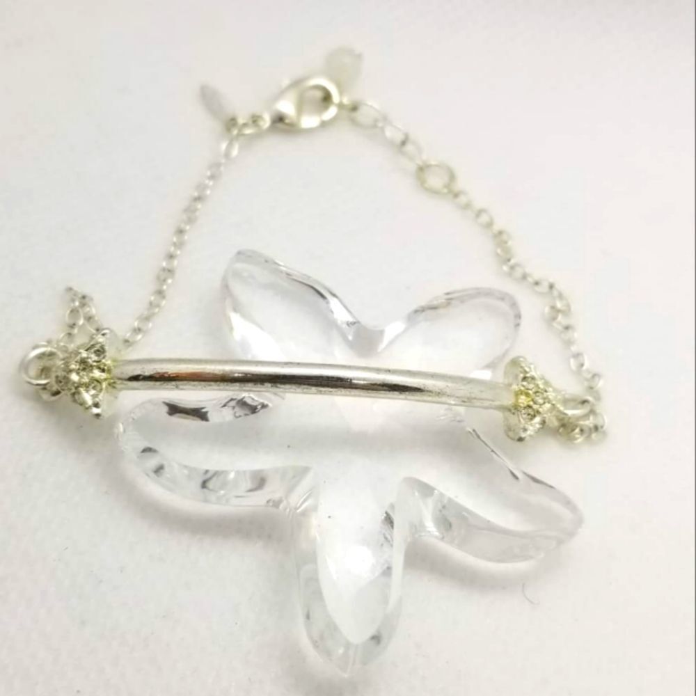 Silver double arrow bracelet
